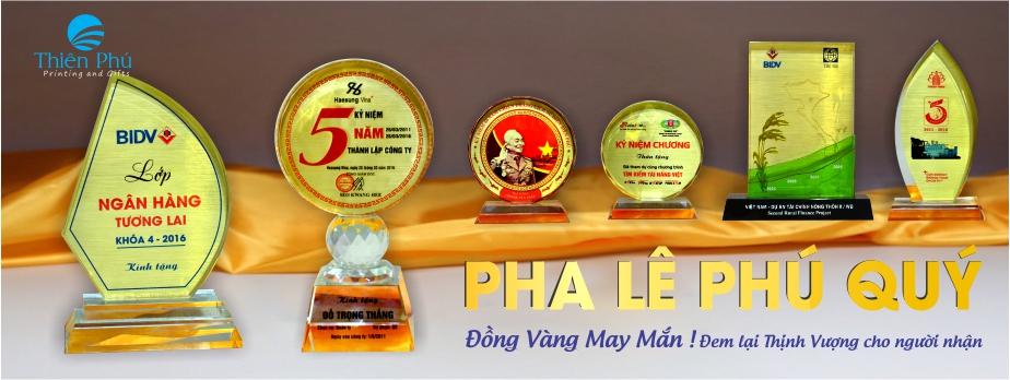 Pha lê Phú Quý