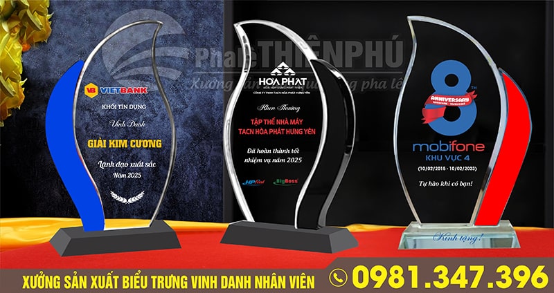 biểu trưng vinh danh nhân viên cuối năm 03