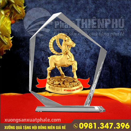 quà tặng hội đồng niên 03