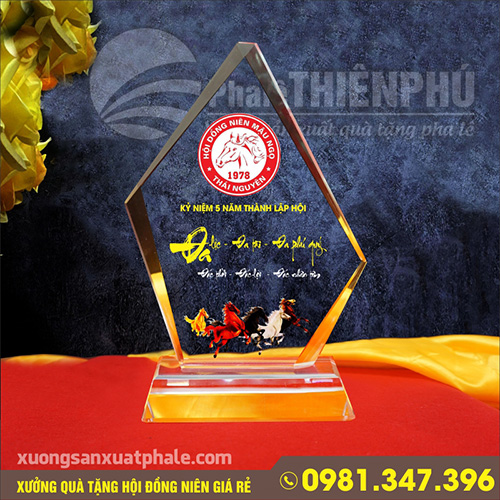 quà tặng hội đồng niên